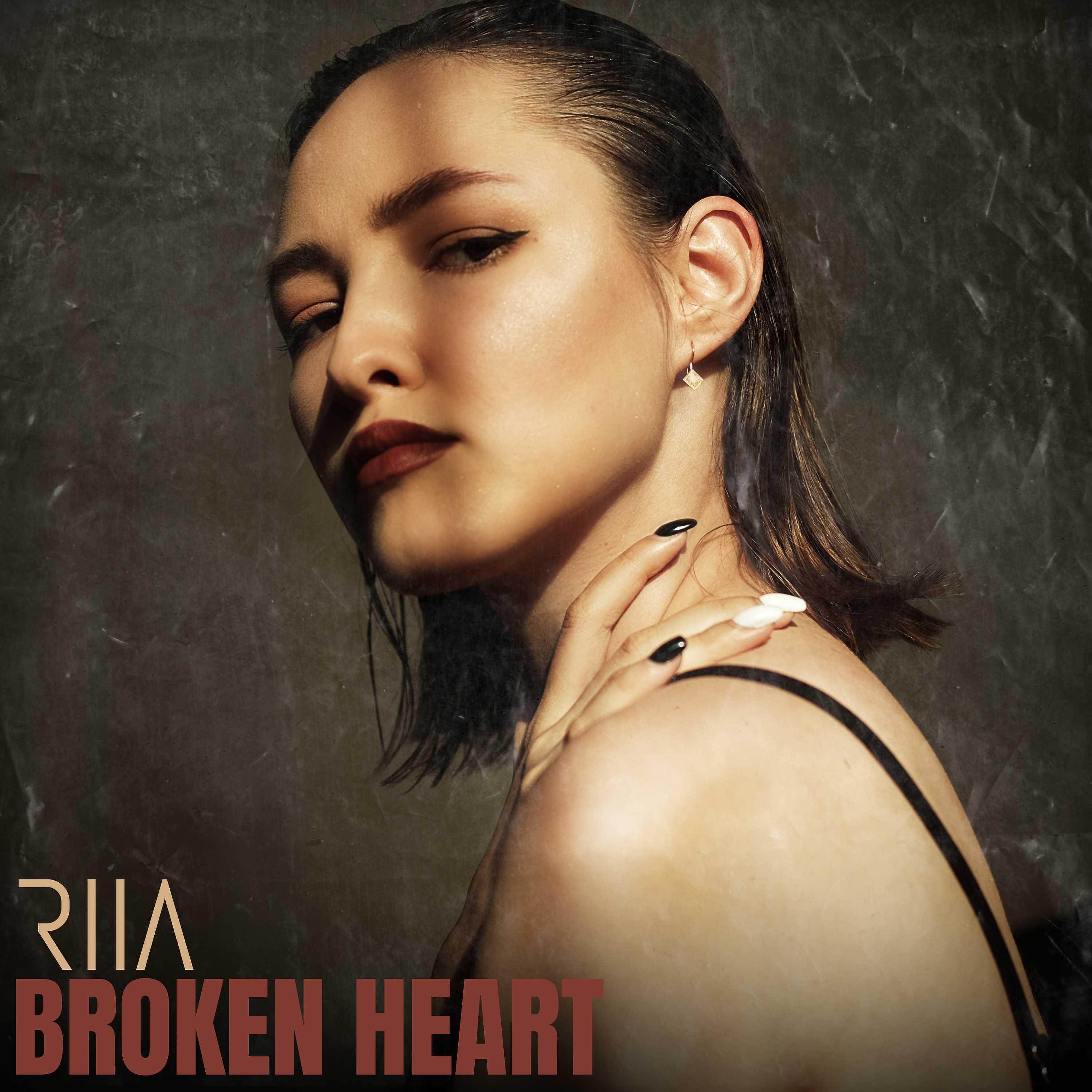 Релиз Broken Heart