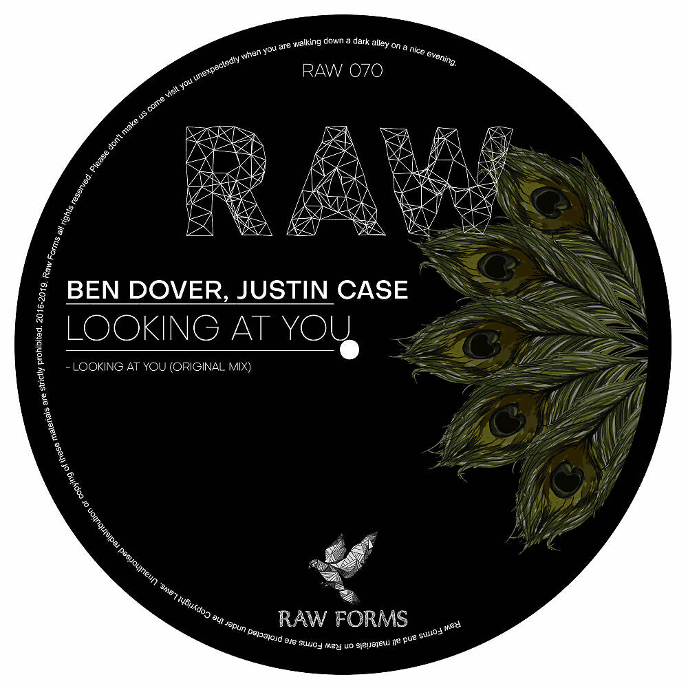 Релиз Looking At You