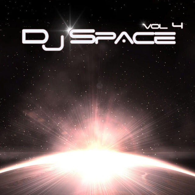 Трек Universal Love - Quantum Mix