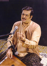 Pandit Ajoy Chakravarty
