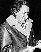 Don Banks