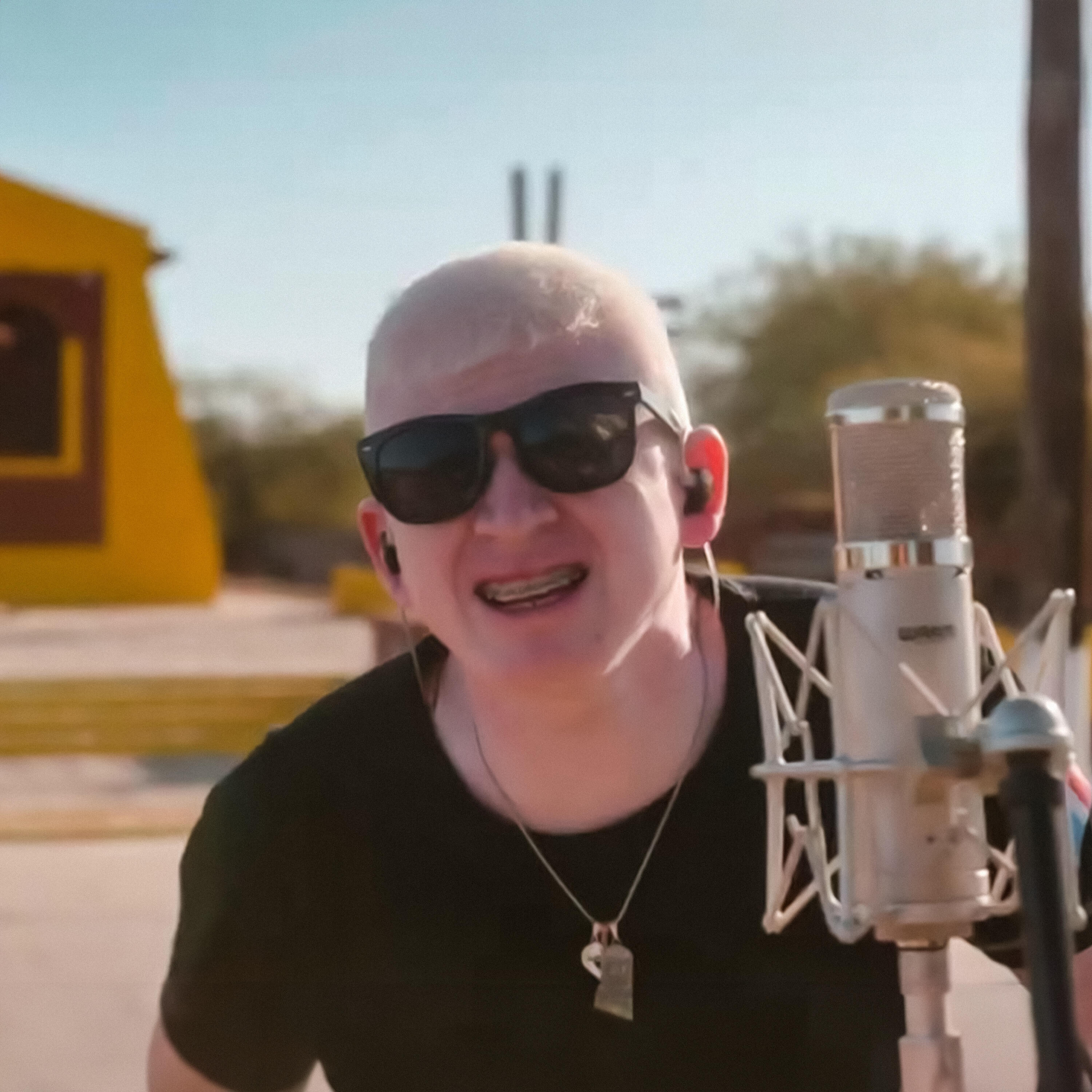 Релиз Llámame Loco