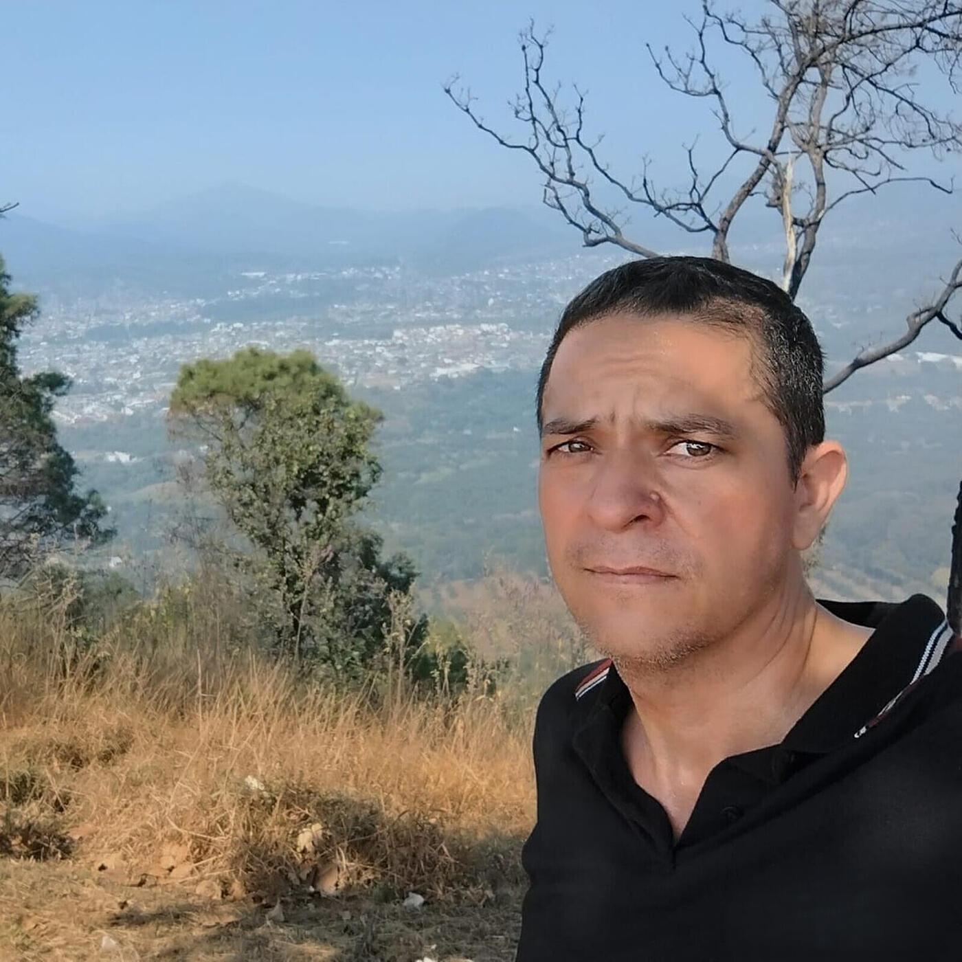 Релиз Estoy Solo Y Herido