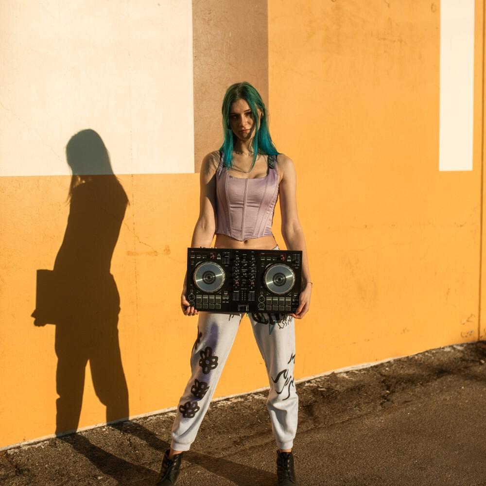 Релиз Until Morning