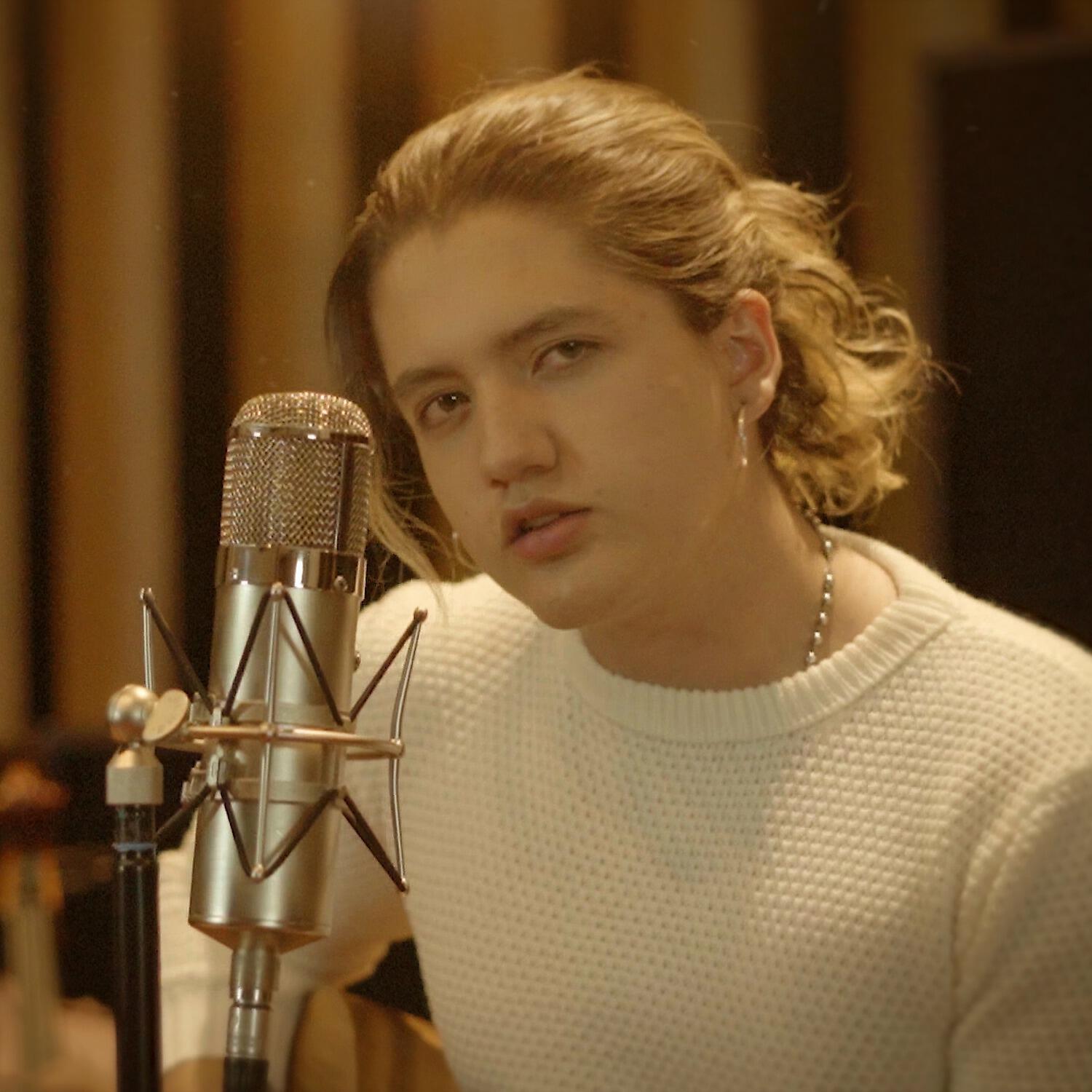 Релиз Solamente Tú