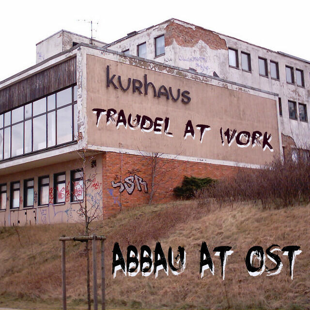 Релиз Abbau at Ost (Muss Zusammen Bau Mix)