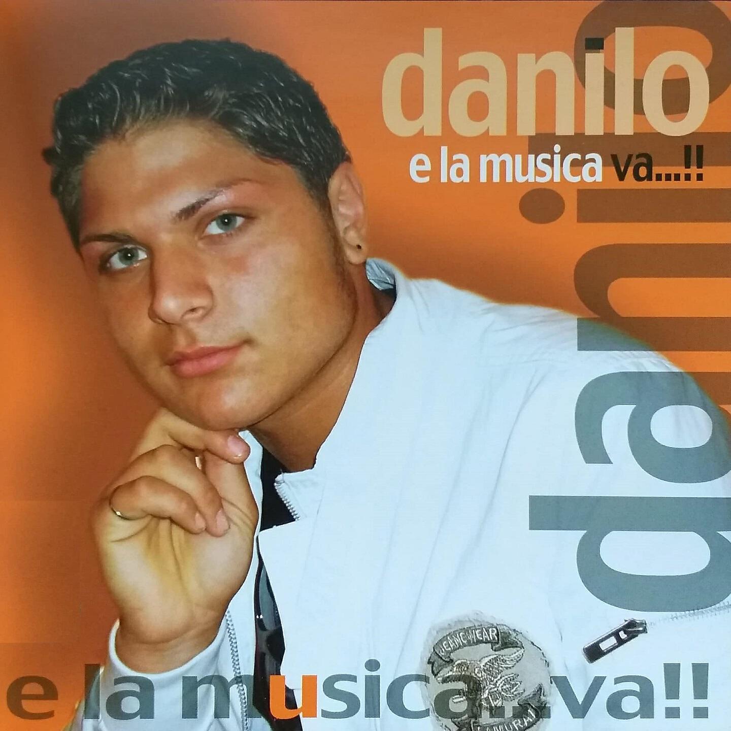 Релиз E la musica va