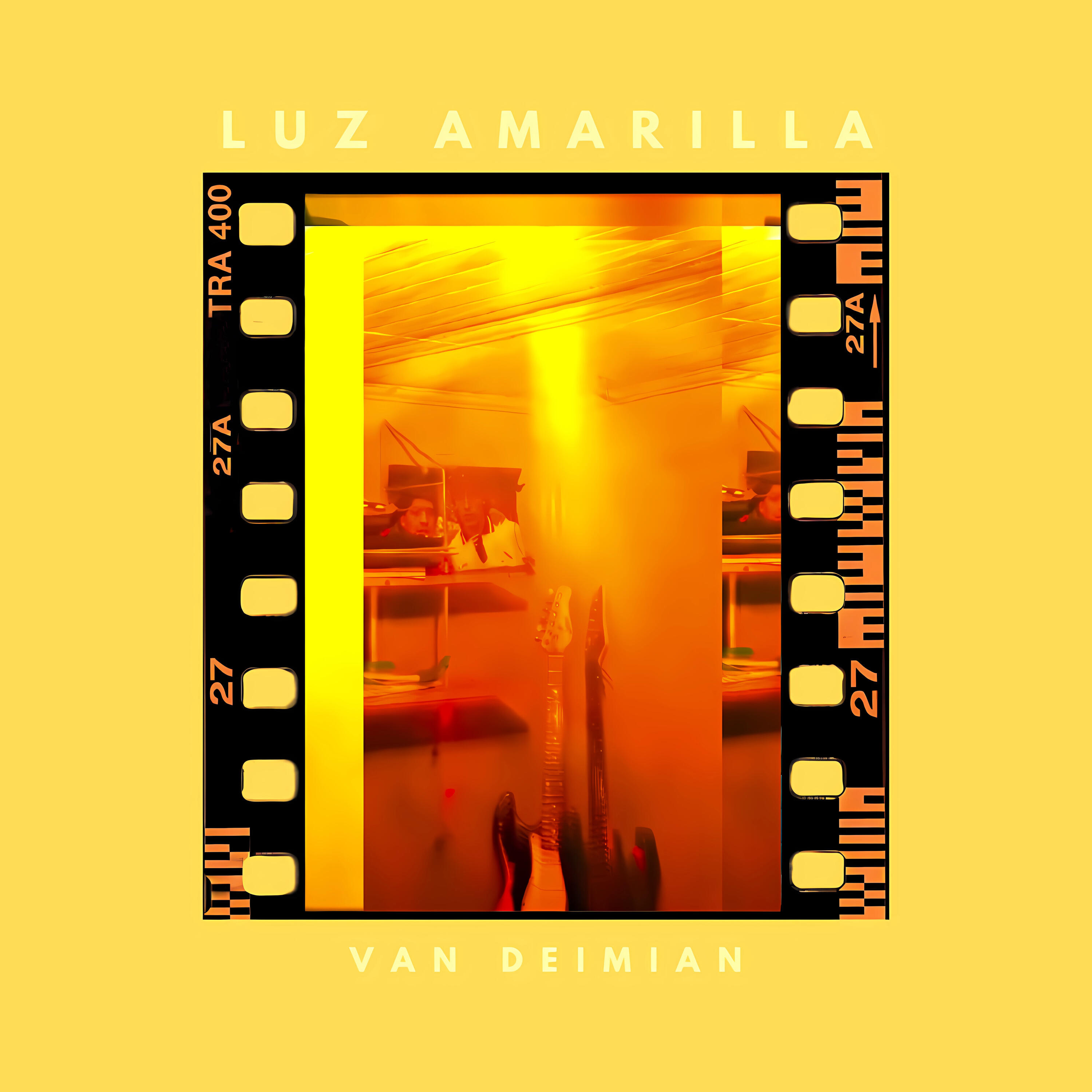 Релиз Luz Amarilla
