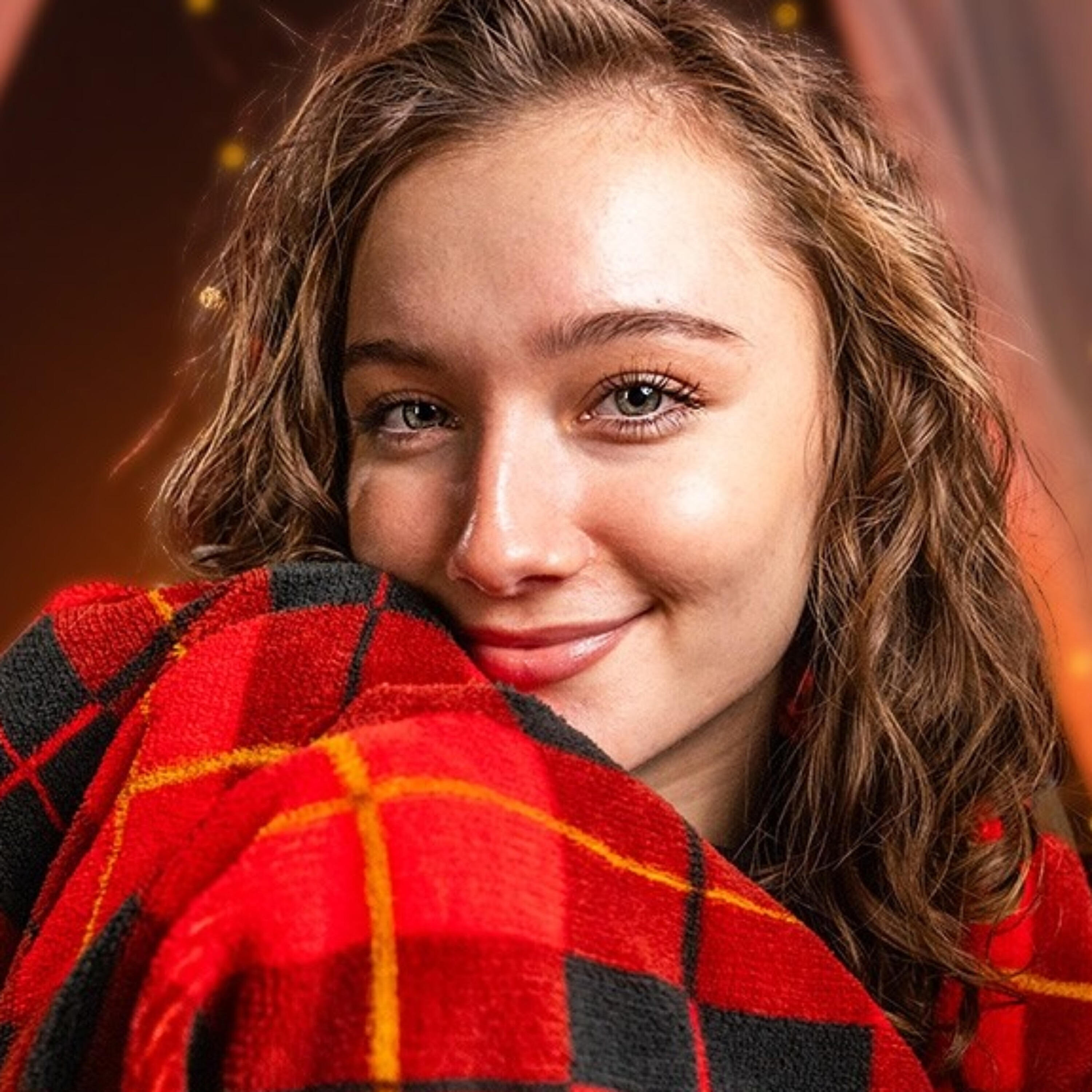 Релиз ASMR Fall Pampering You! (Face Mask, bedtime story and fireplace)