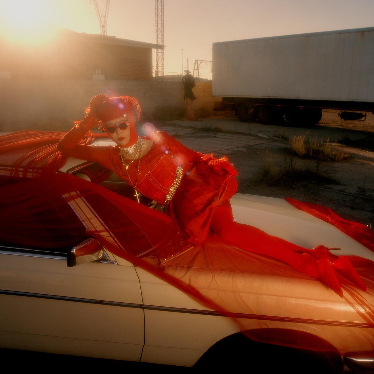 Релиз Red Dress