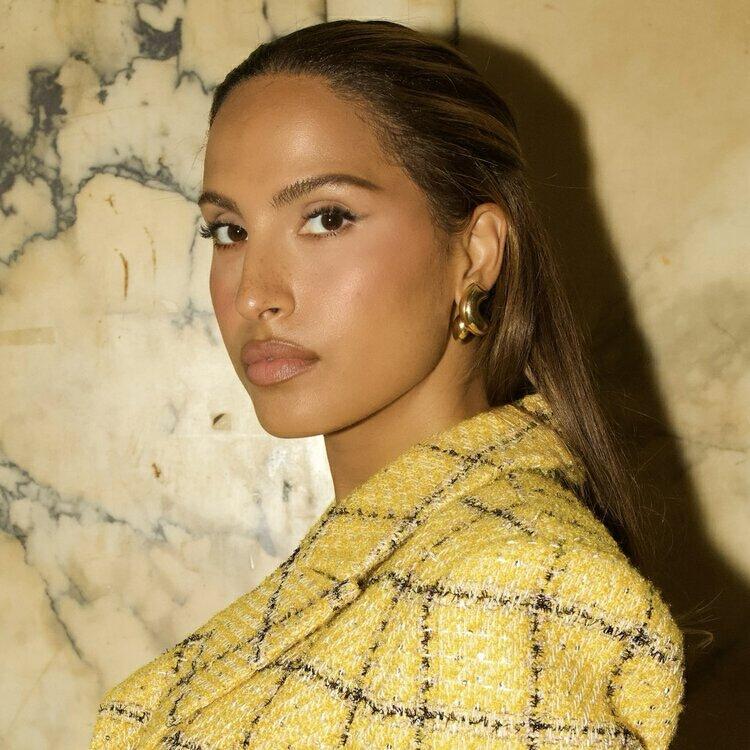Snoh Aalegra