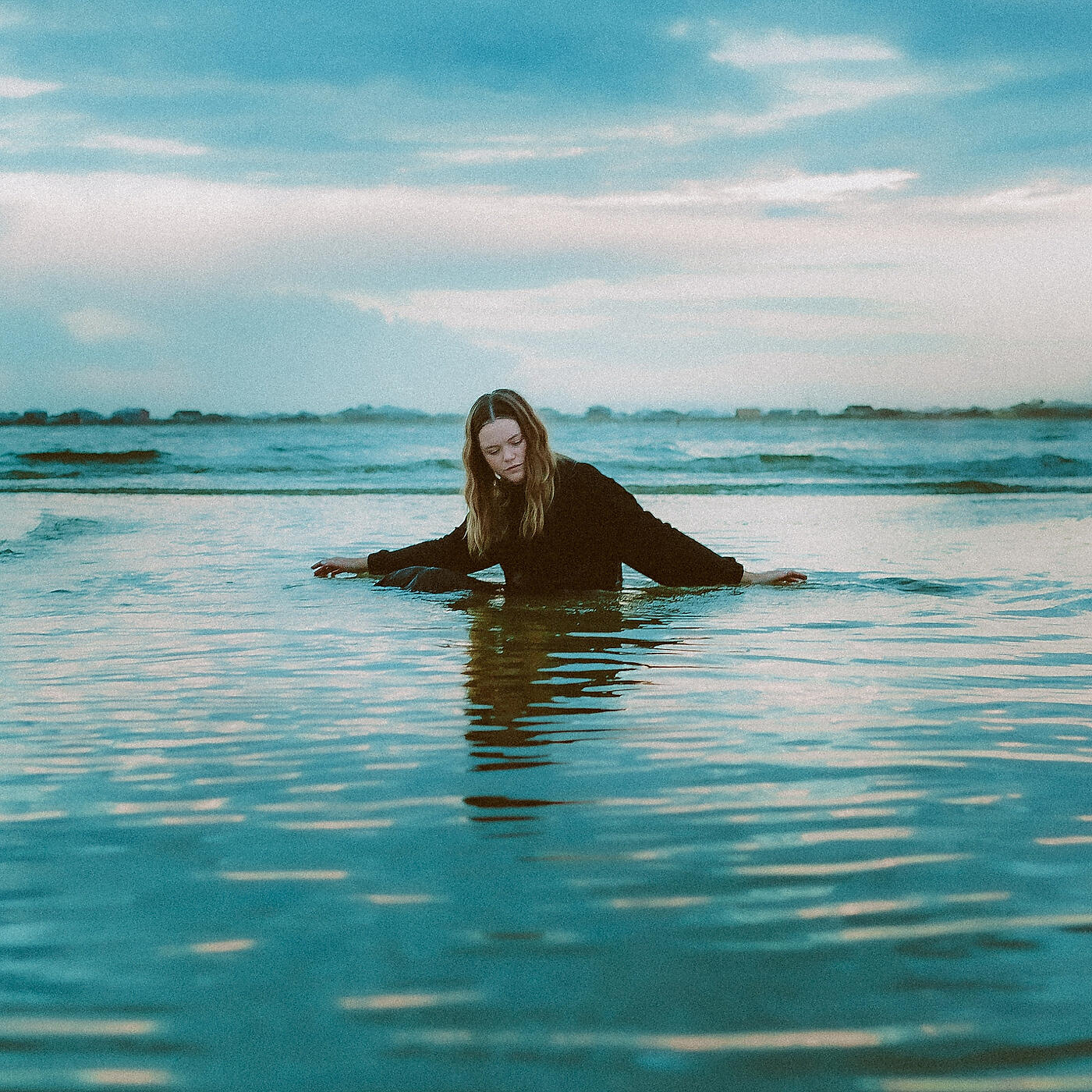 Релиз Six Little Islands