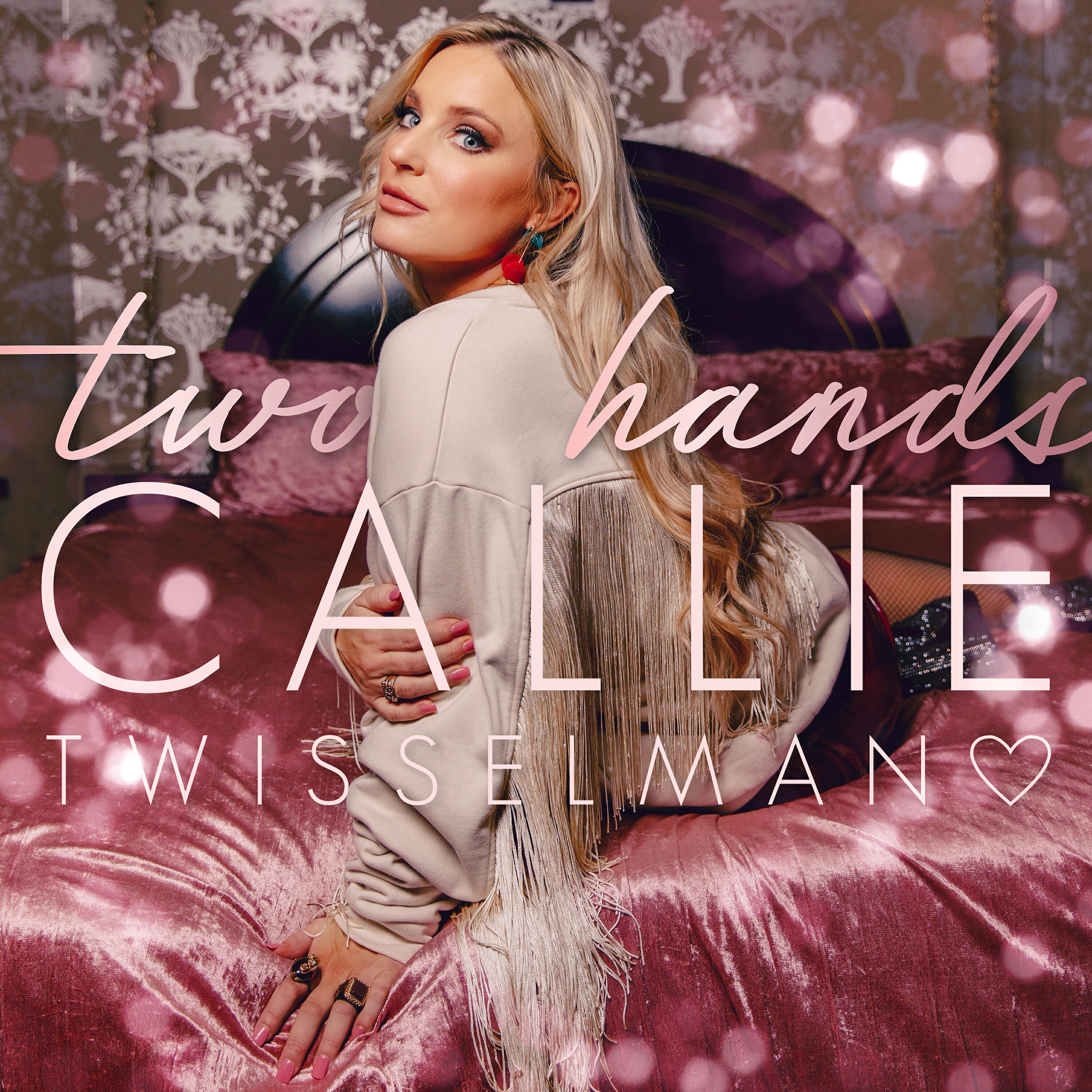 Релиз Two Hands