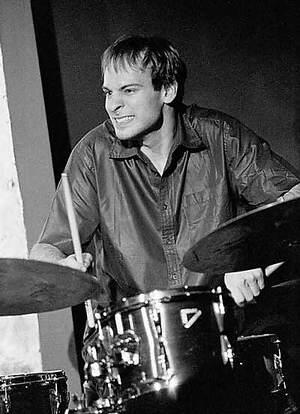Ari Hoenig