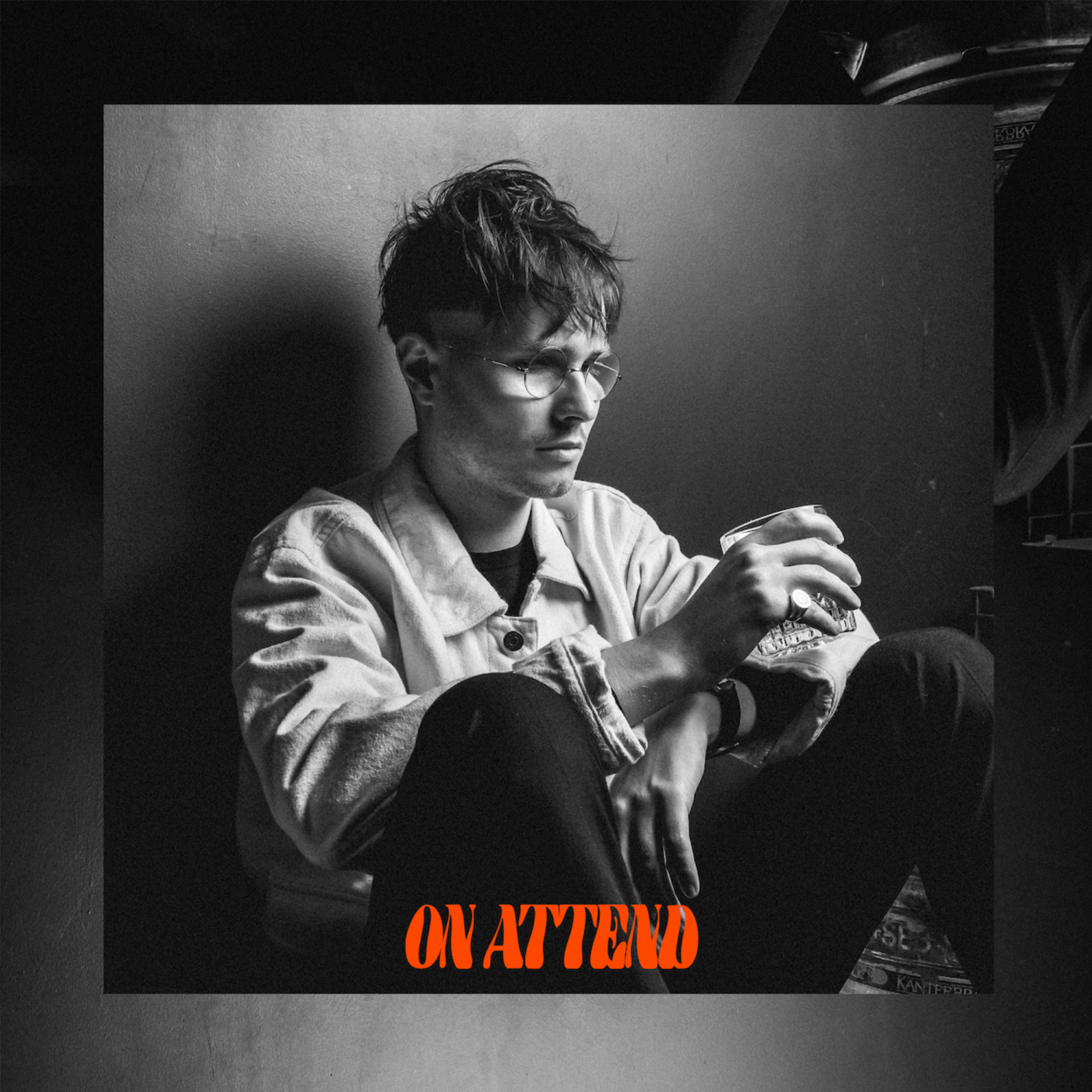 Релиз On attend