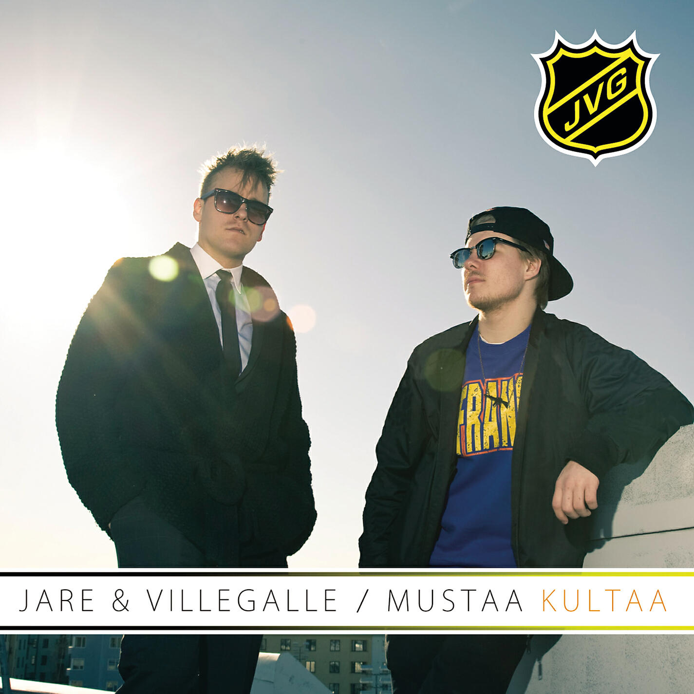 Релиз Mustaa kultaa