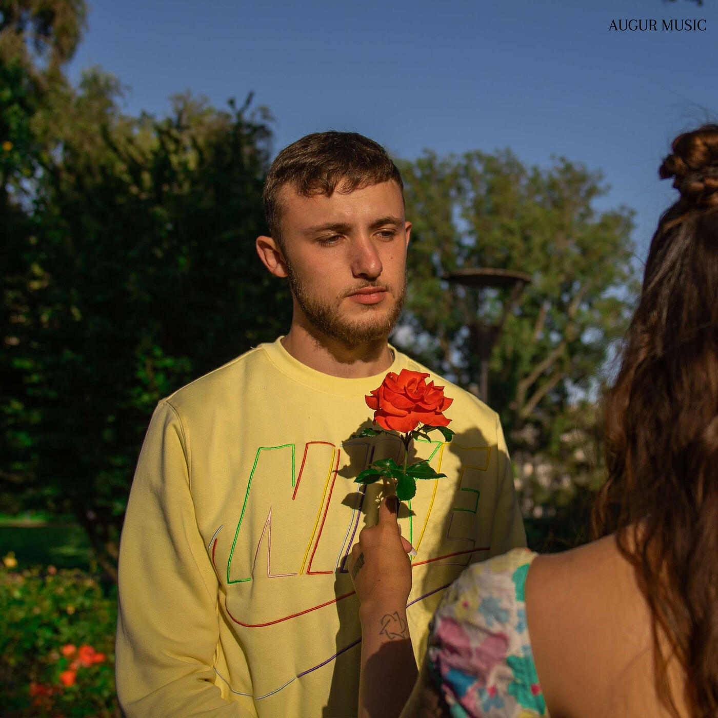 Релиз Doucement
