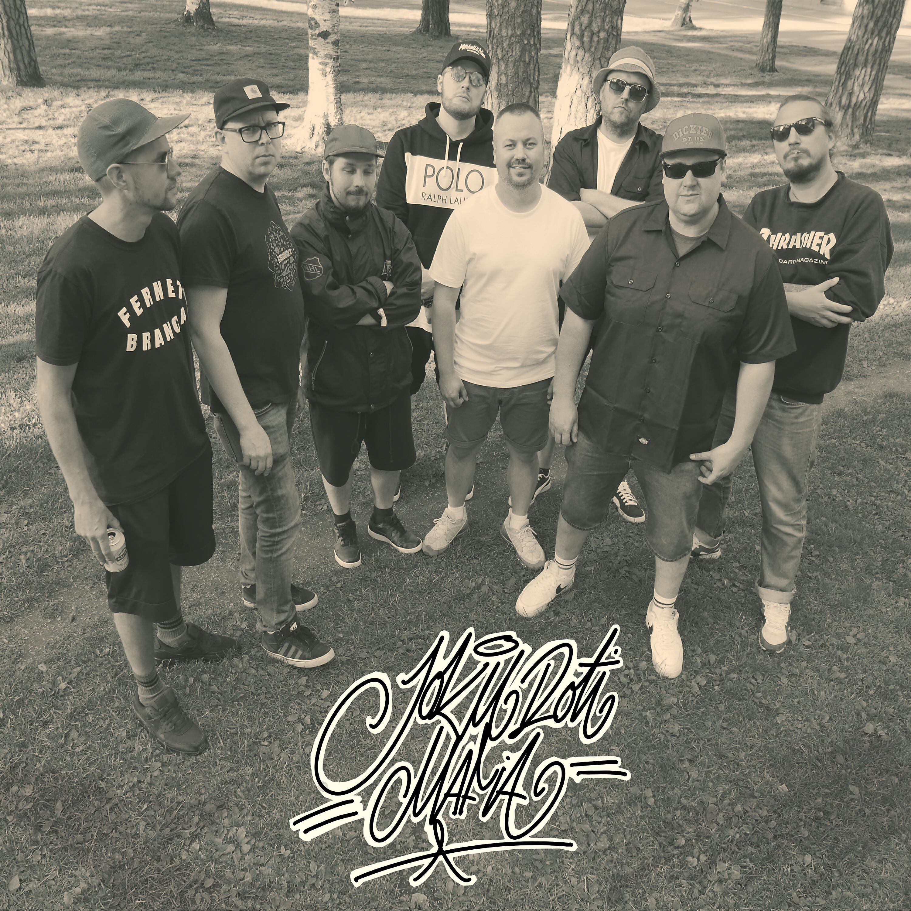 Трек Laiskasti, lesosti, isosti (feat. Hannibal, Are, Tomigun, Tykopaatti, Tapani Kansalainen, Lauri Räpping Vantaanjoki, Kilari Audio, Massimo)