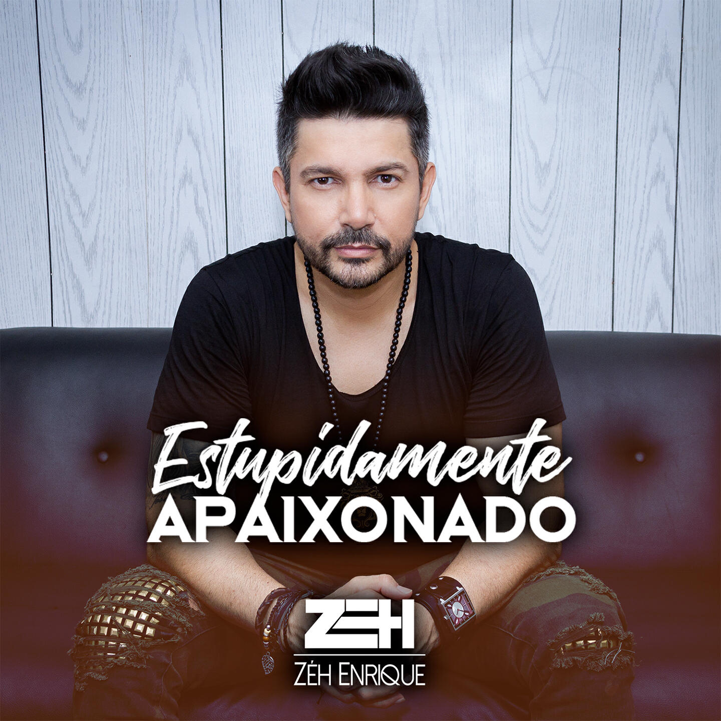 Релиз Estupidamente Apaixonado