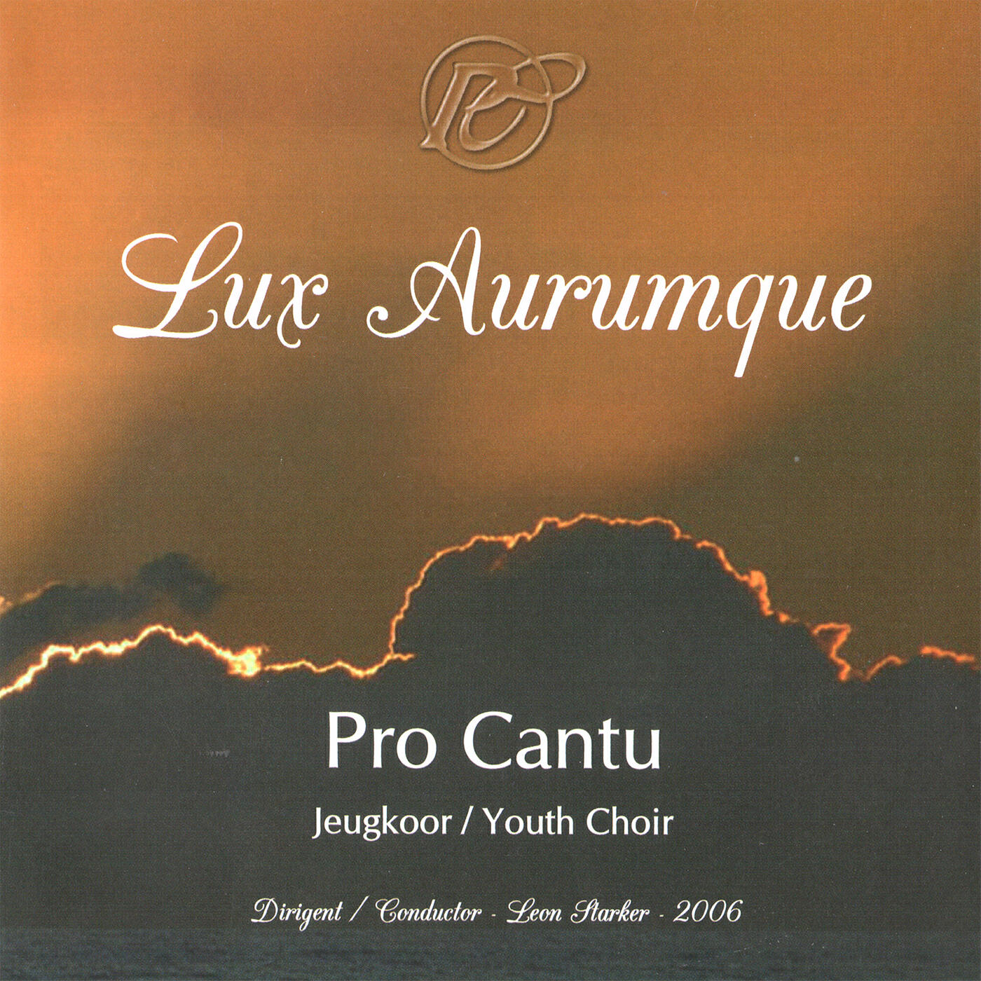 Релиз Lux Aurumque