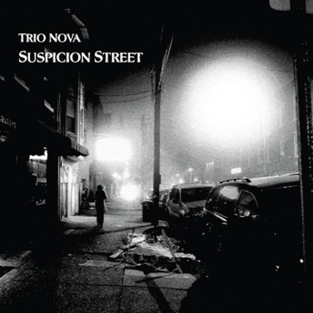 Trio Nova