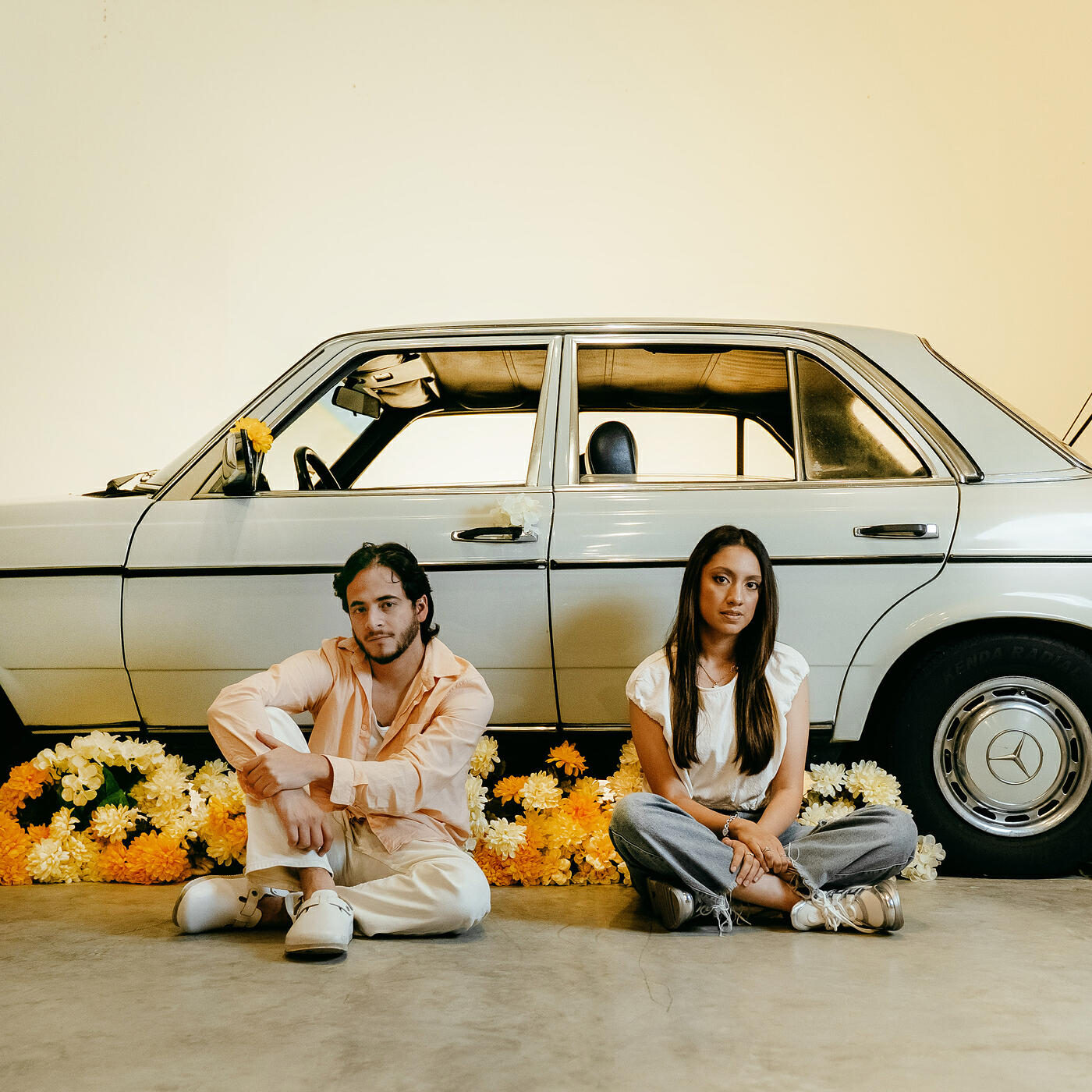 Релиз Amor Como El Tuyo