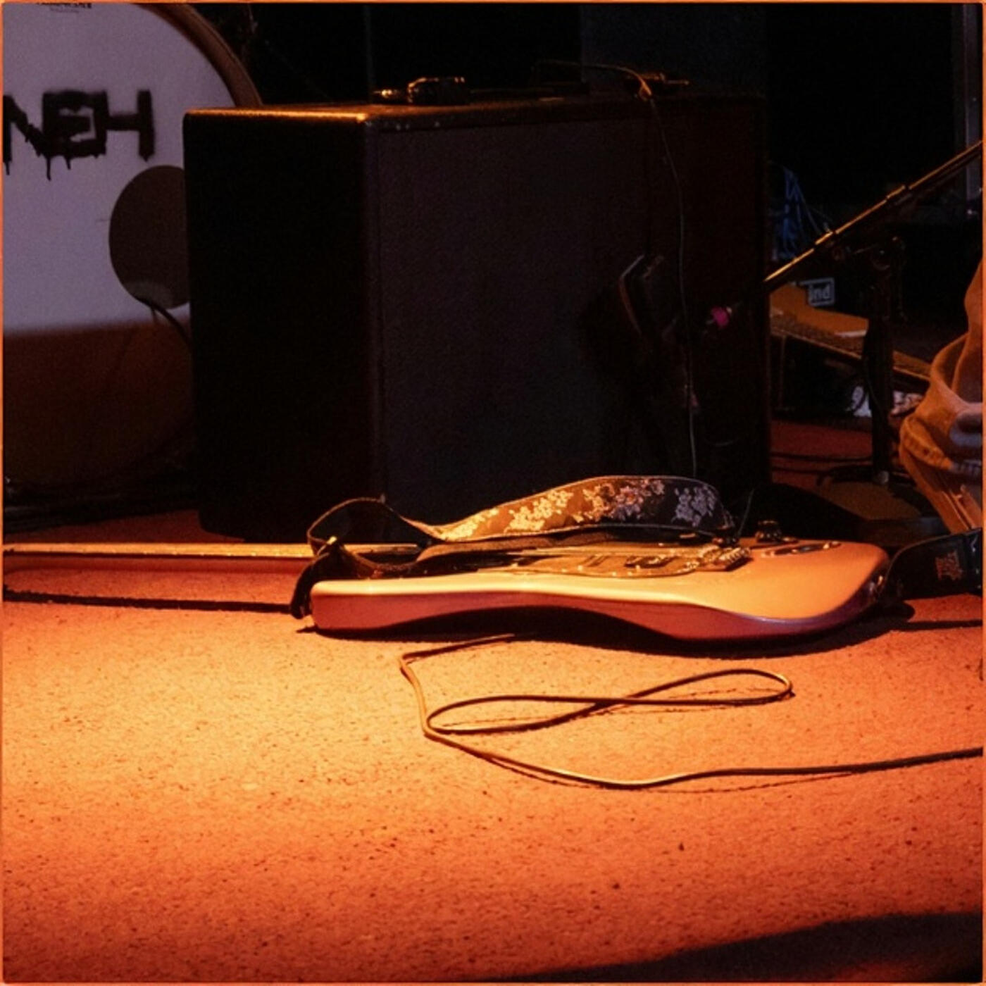 Релиз Breaking Satellites