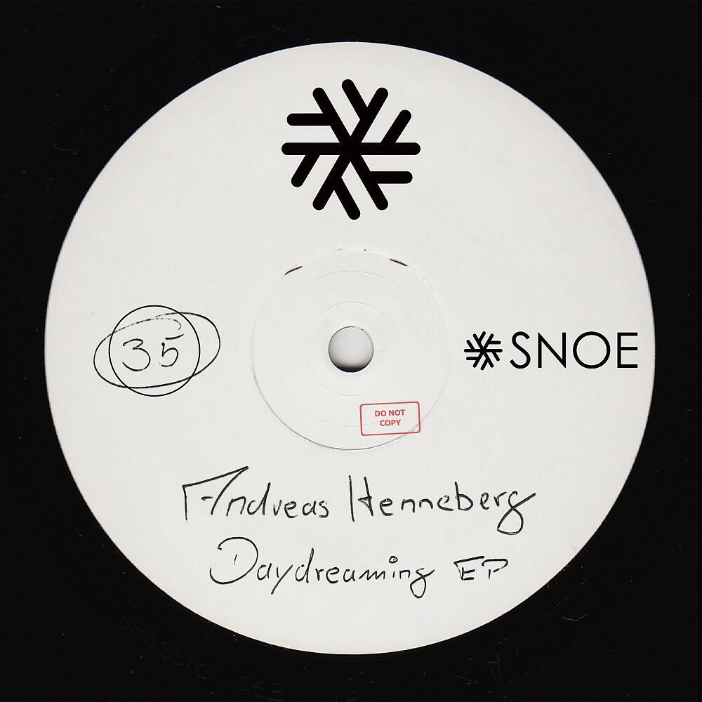 Релиз Daydreaming EP
