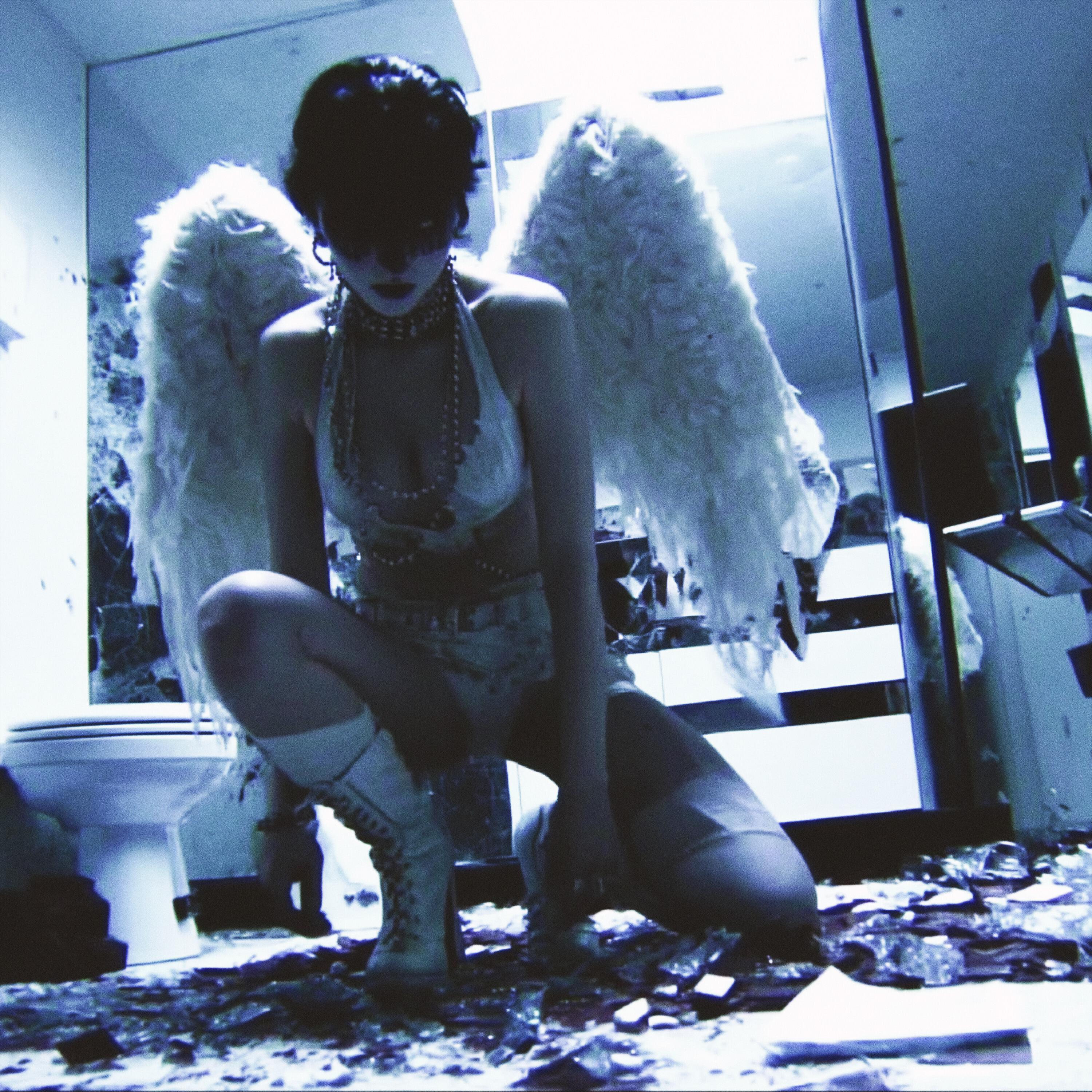 Релиз Look my love