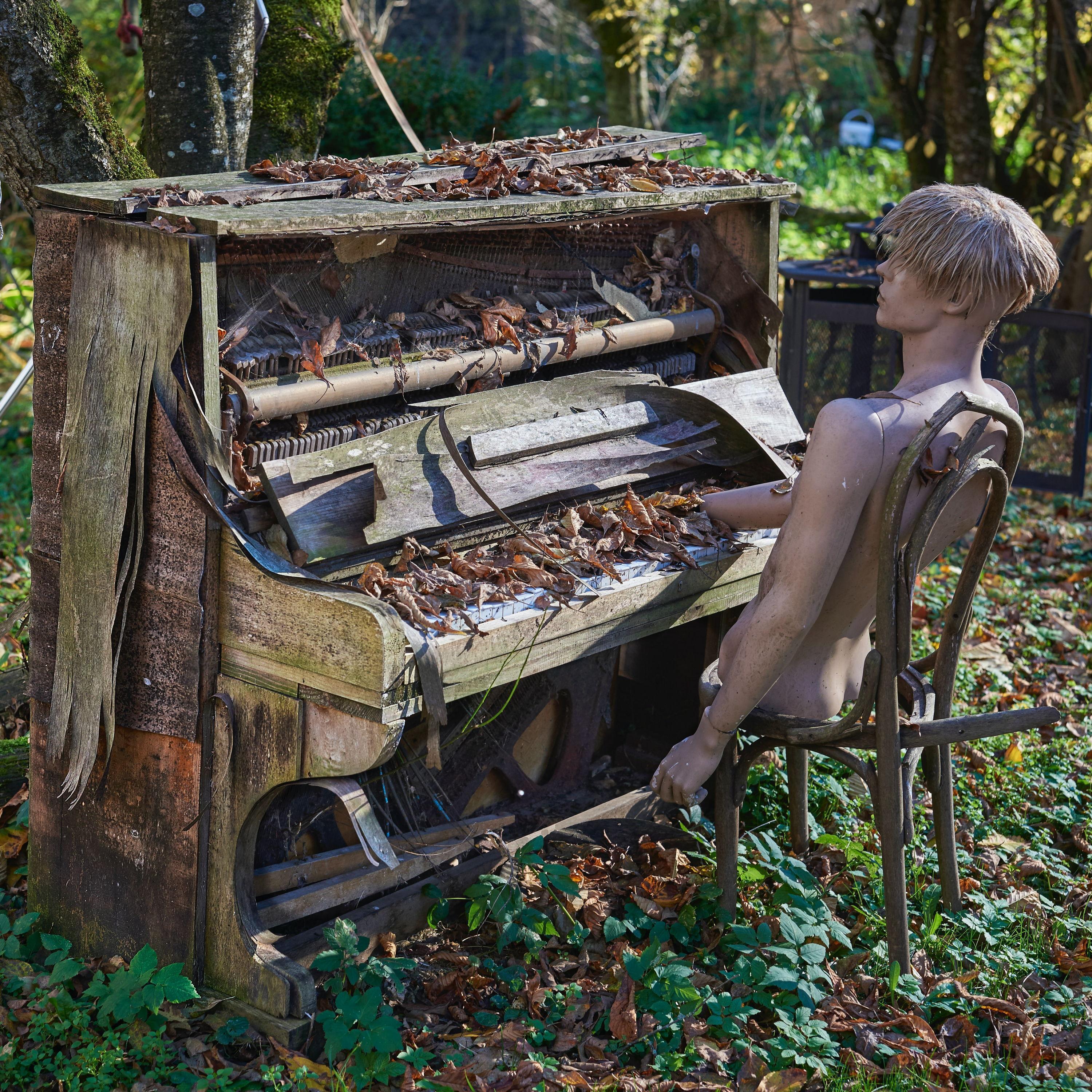 Релиз Sorrow of Forgotten Piano