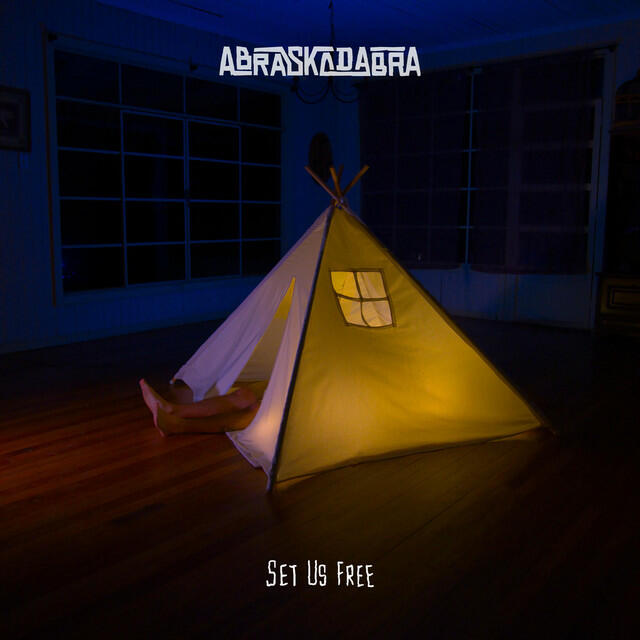 Релиз Set Us Free