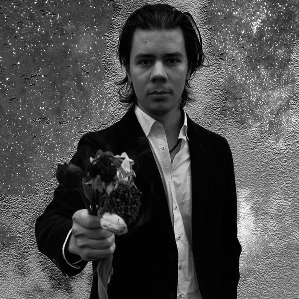 Релиз Love Is Like Perfume (Band Version)