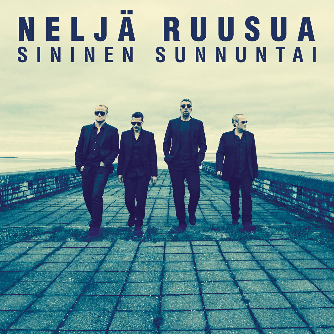Релиз Sininen sunnuntai