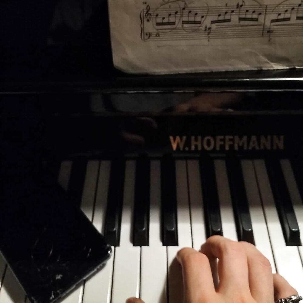 Релиз Mutetaste (Piano Version)