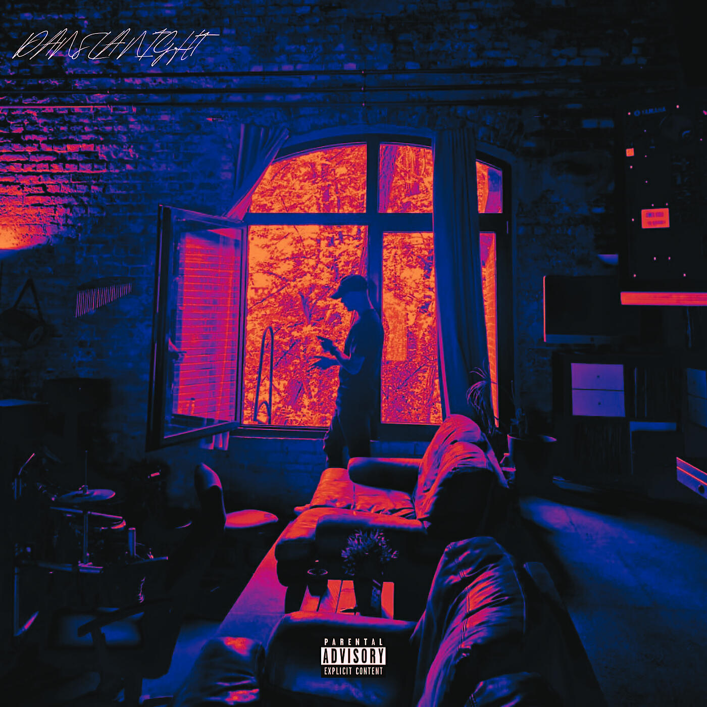 Трек Dans la night