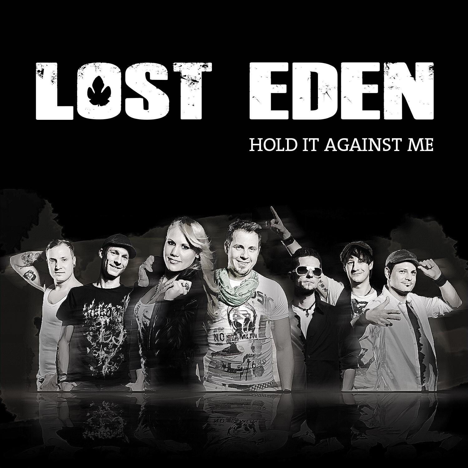 Релиз Hold It Against Me