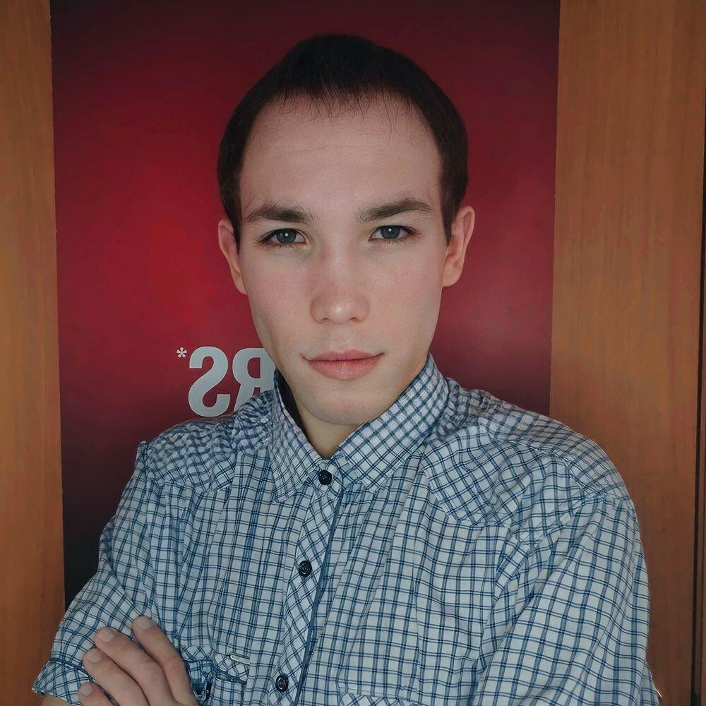 Александр Незванов