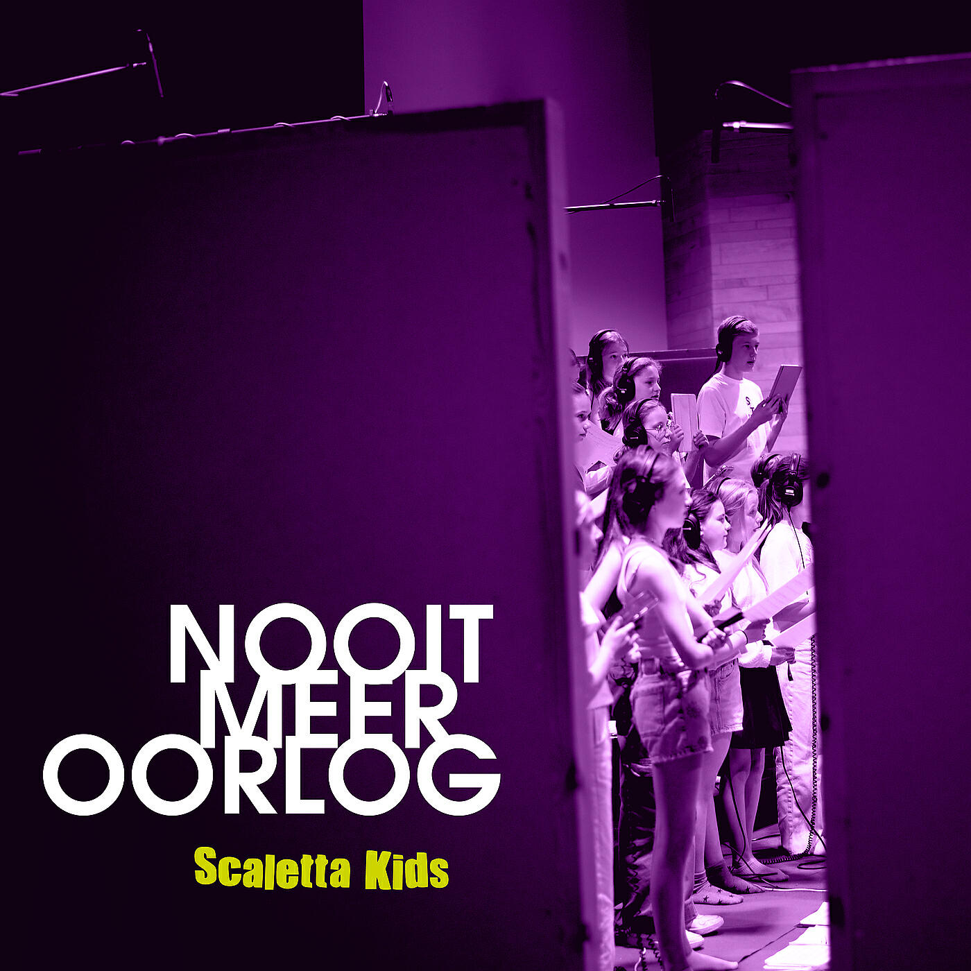 Релиз Nooit Meer Oorlog