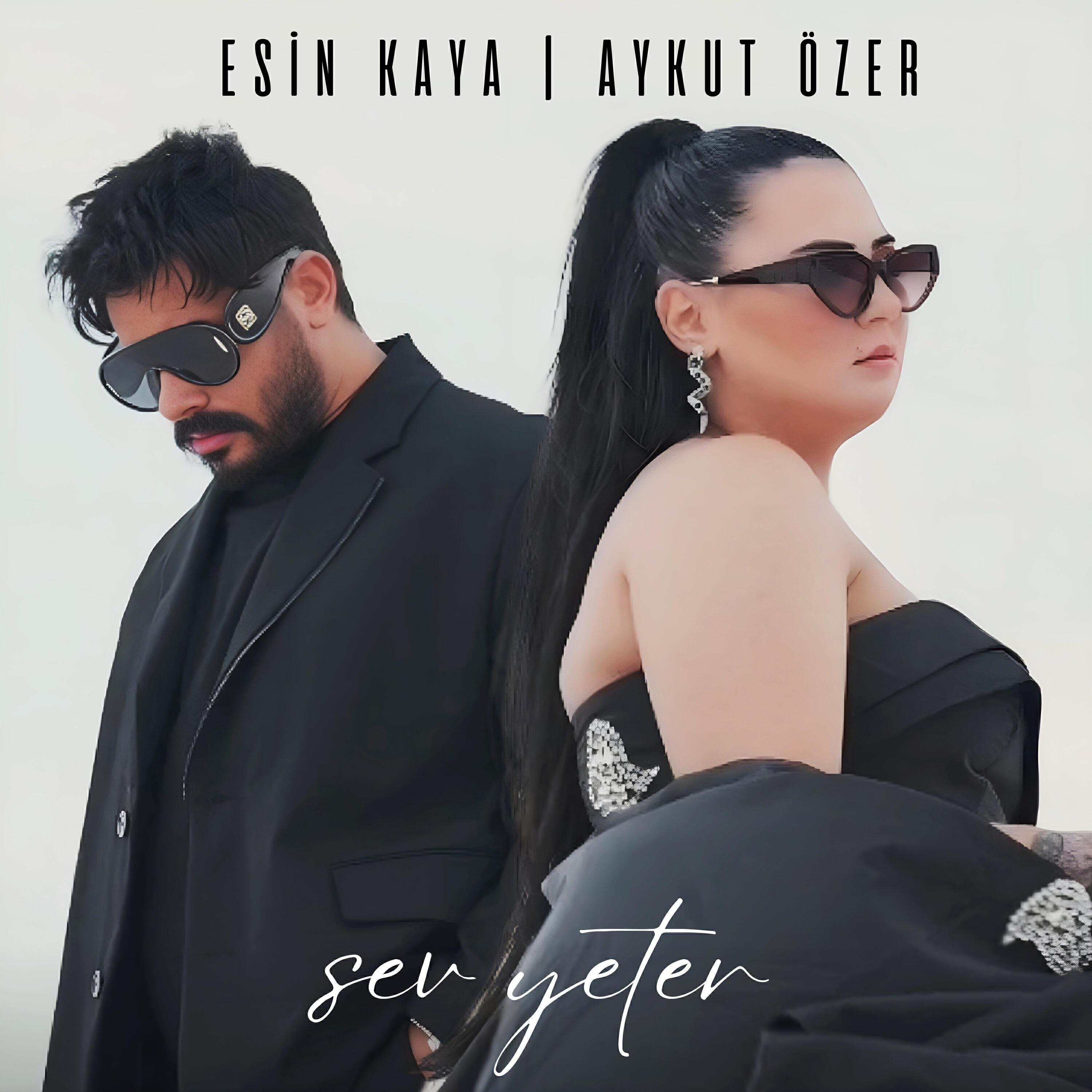 Esin Kaya