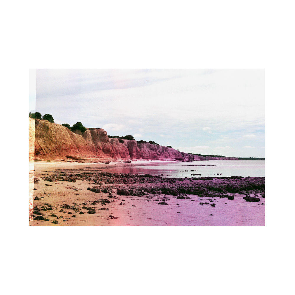 Релиз Talk In Technicolour EP
