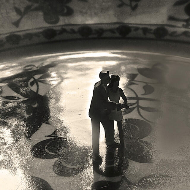 Релиз תתני לו להסביר