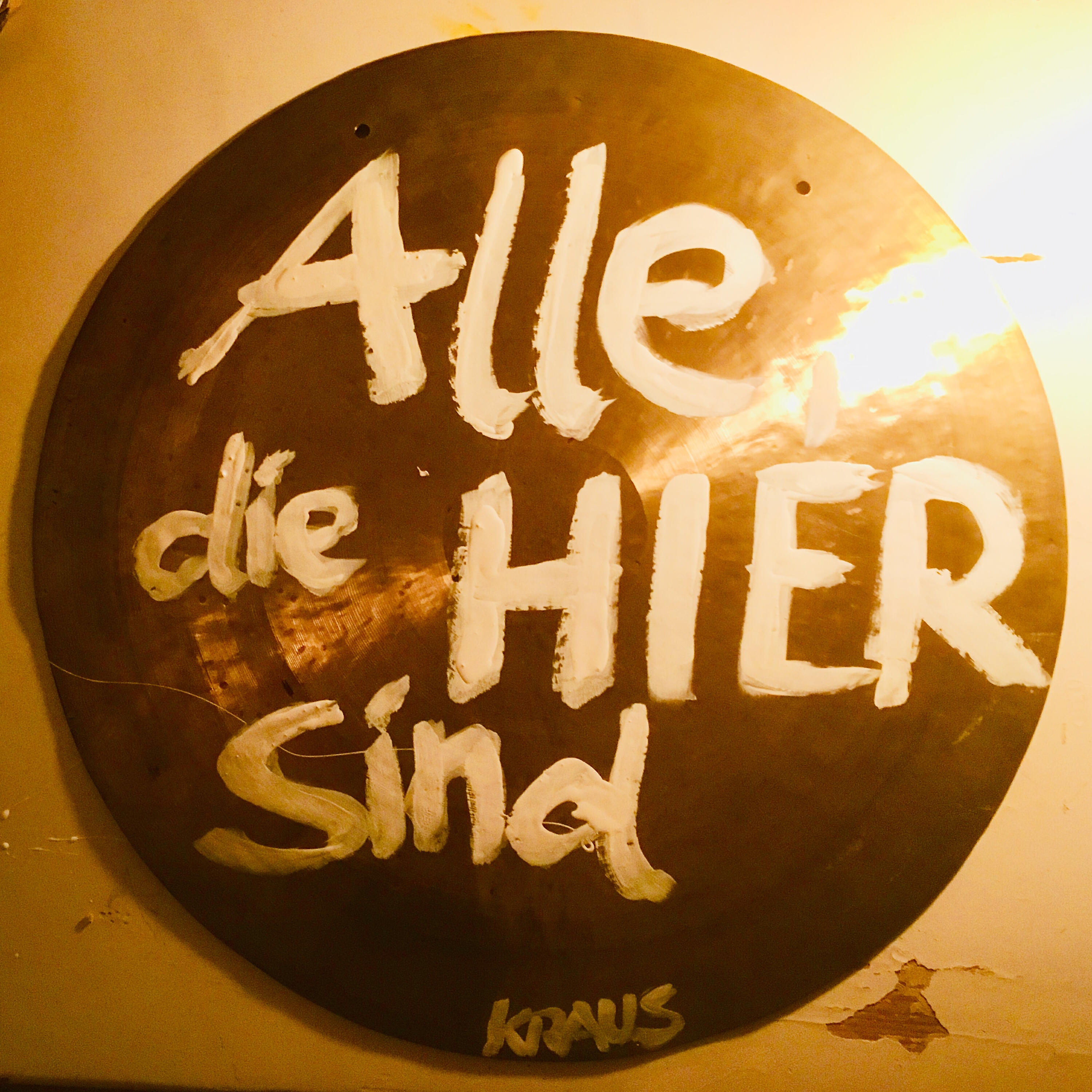 Релиз Alle die hier sind