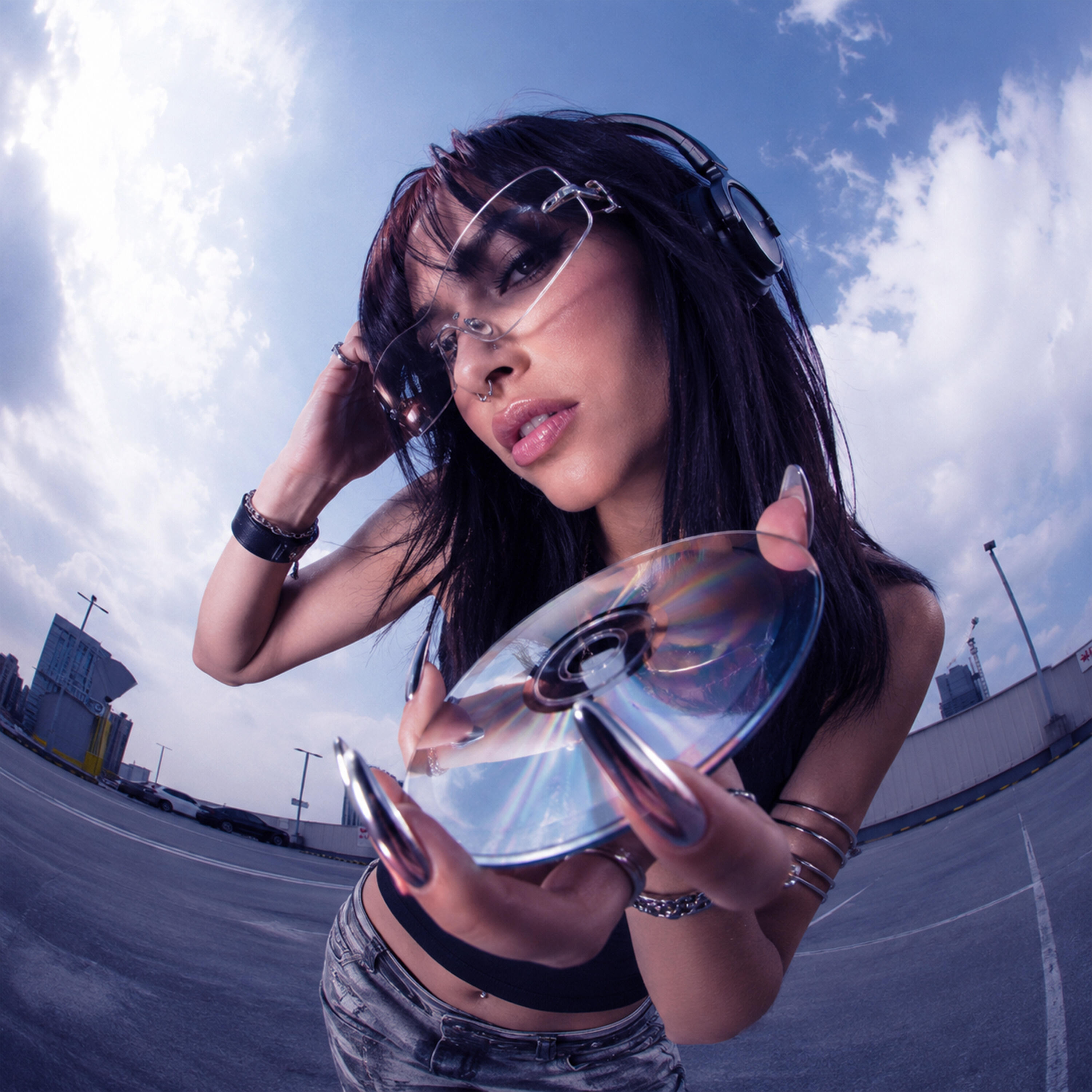 Релиз Perfect Girl