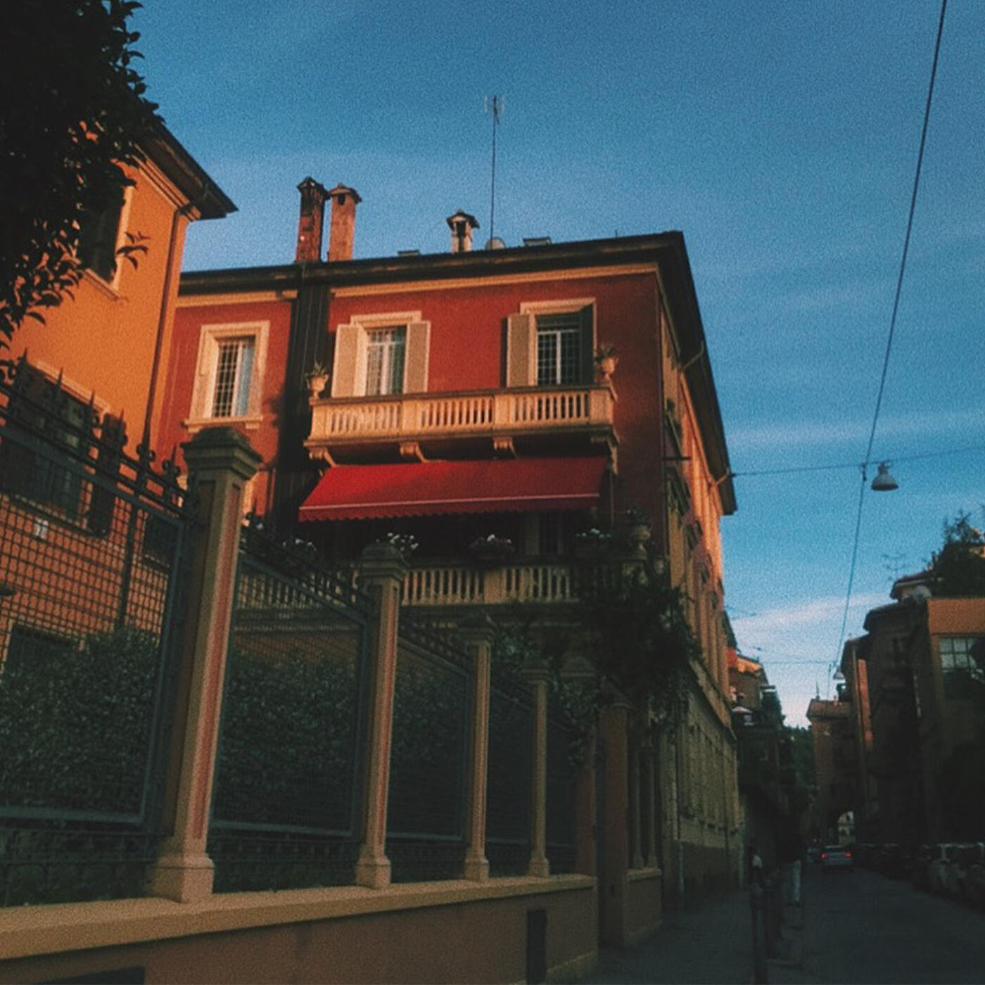 Релиз A Bologna Non C'è Il Mare