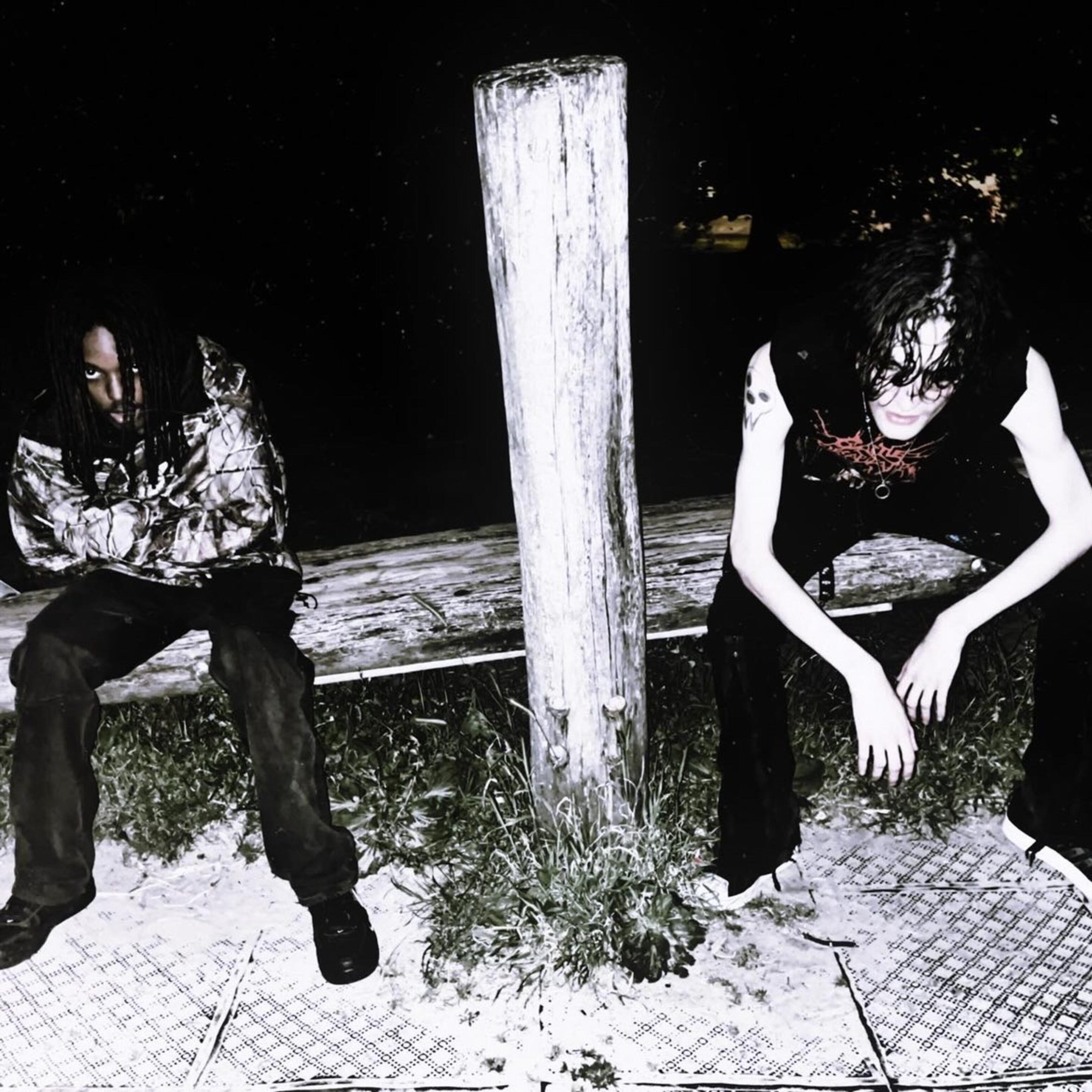 Релиз Graveyard Lullabies