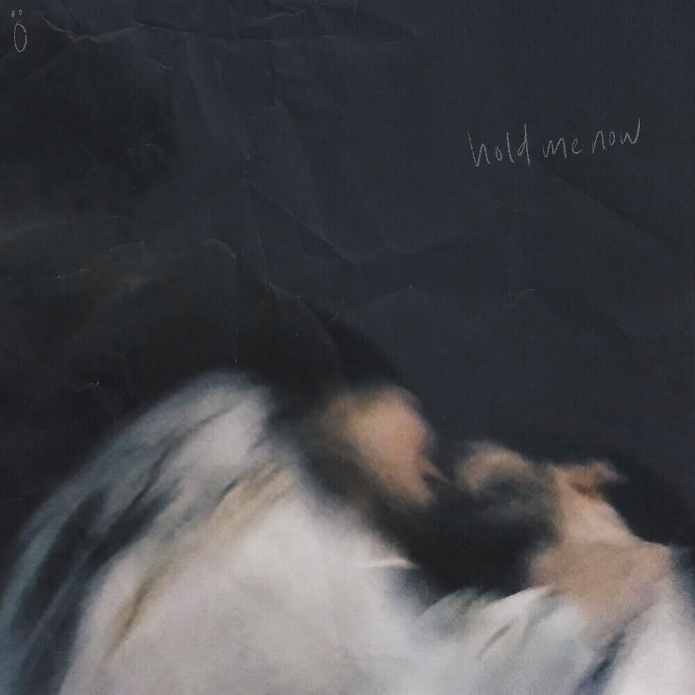 Релиз Hold Me Now