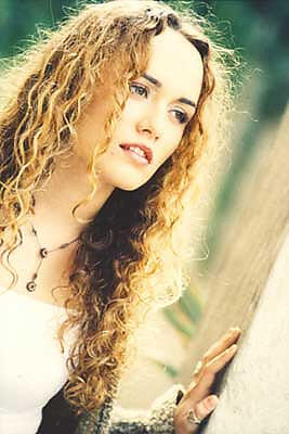 Maria Bestar