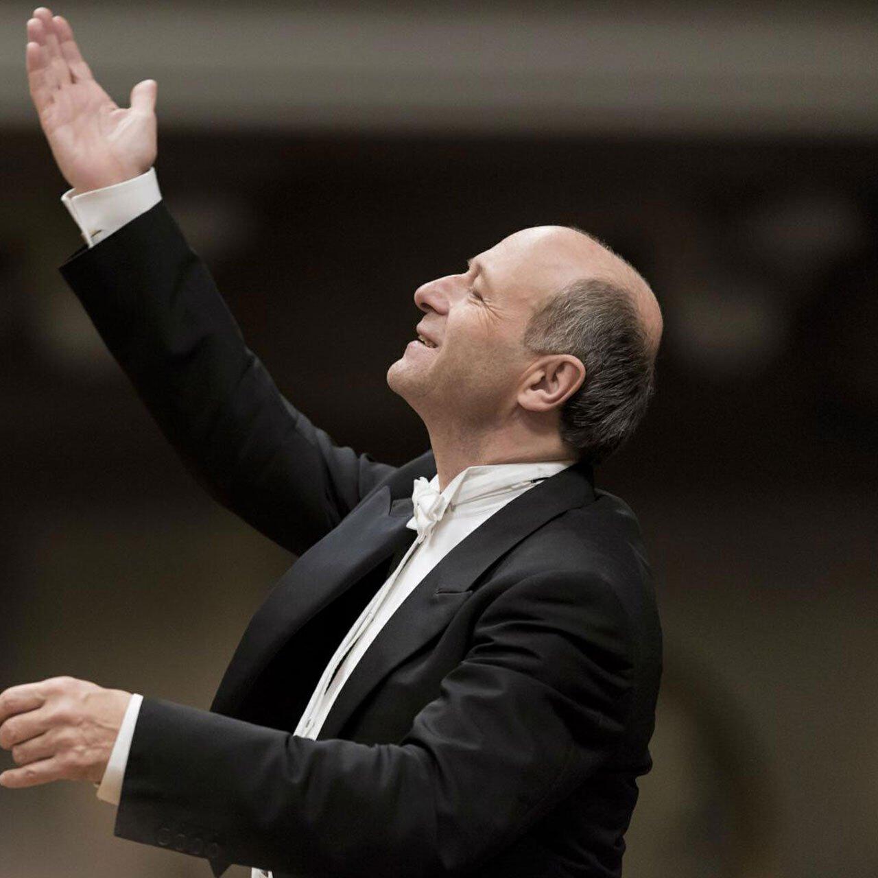 Iván Fischer все песни в mp3