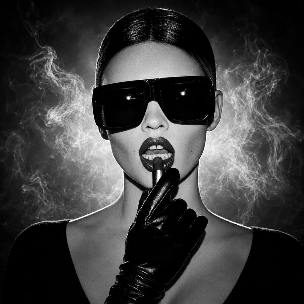 Релиз GLAMOUR