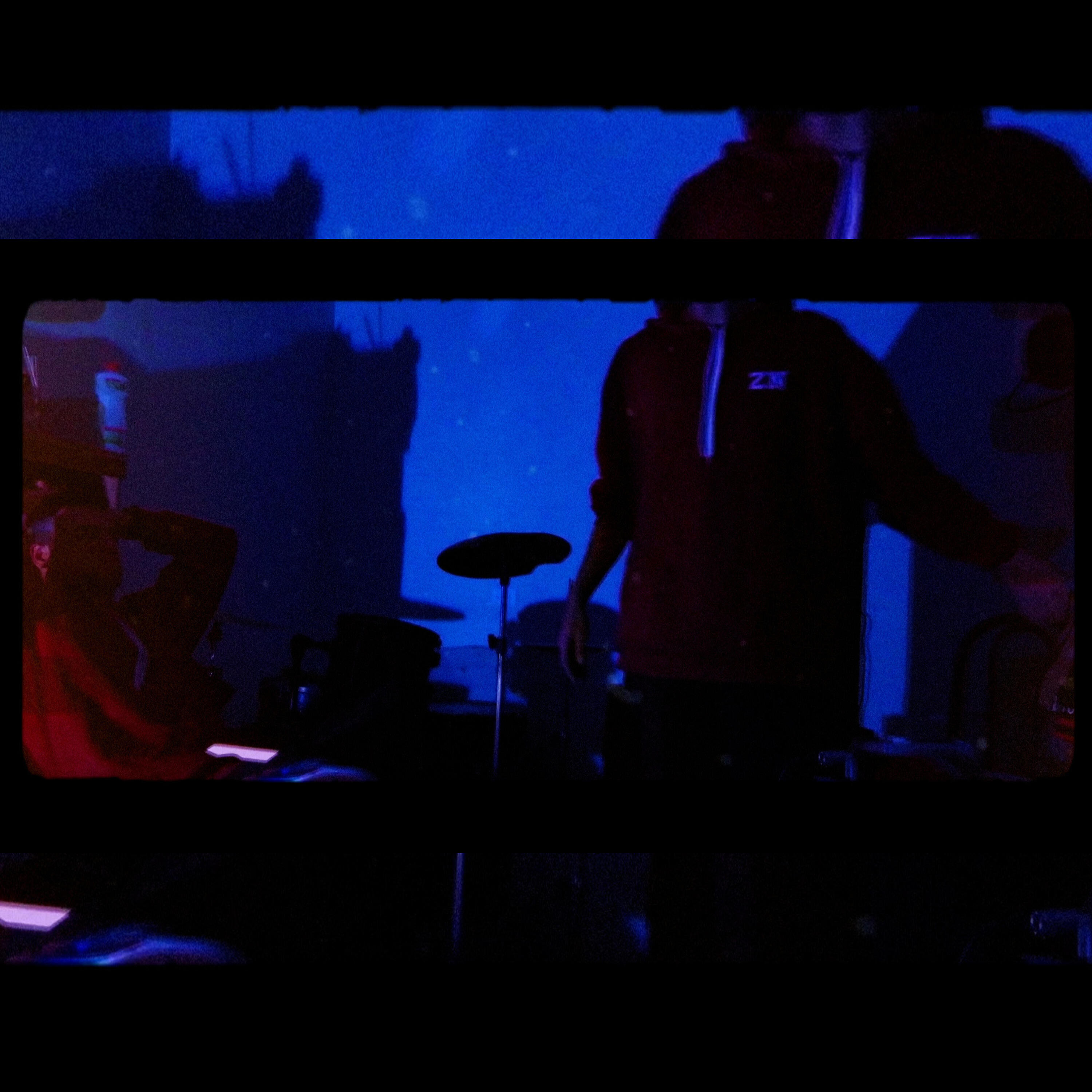 Трек Decidi Escrever Essa